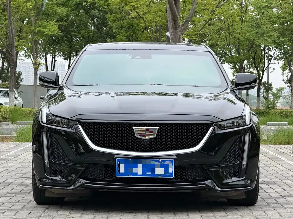 Cadillac CT5 — фото 2