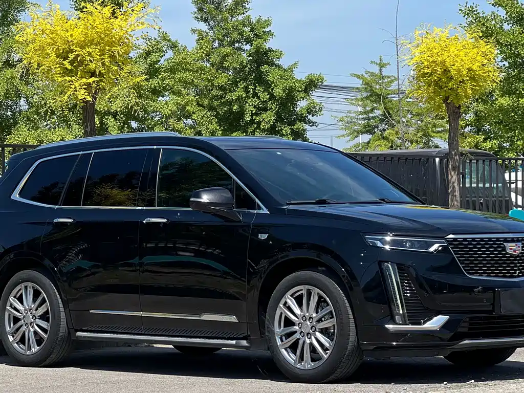 Cadillac XT6 — фото 3