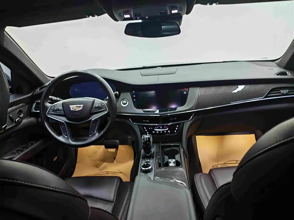 Cadillac CT6 — фото 5