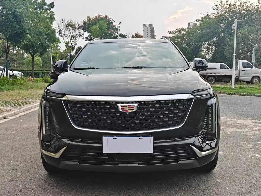 Cadillac XT5 — фото 2
