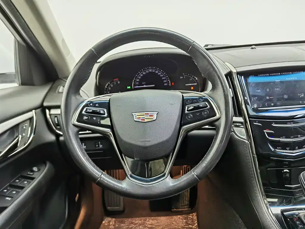 Cadillac ATS-L — фото 11