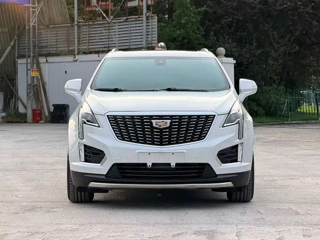 Cadillac XT5 — фото 2