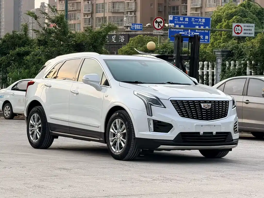 Cadillac XT5 — фото 3