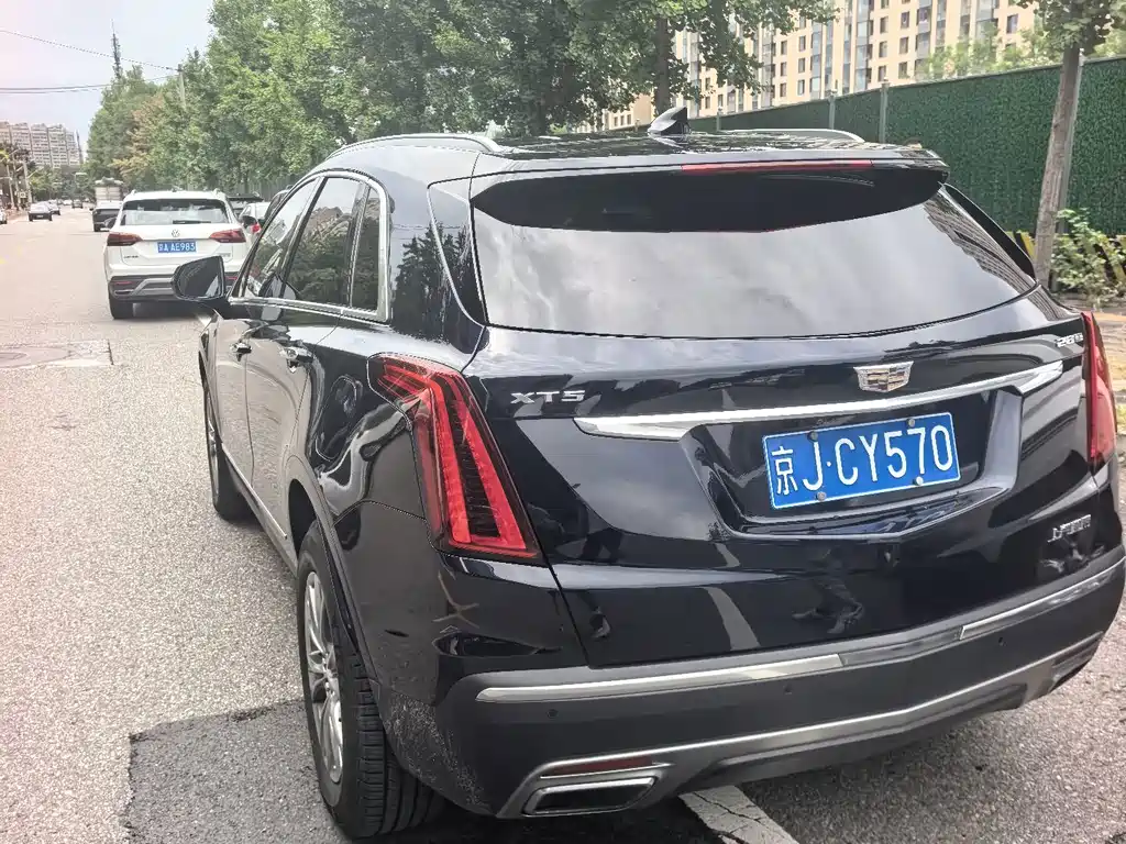 Cadillac XT5 — фото 5