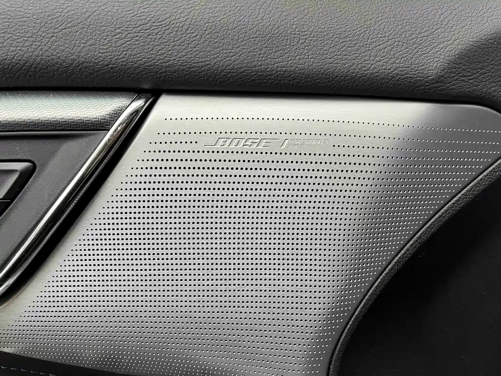 Cadillac CT5 — фото 14