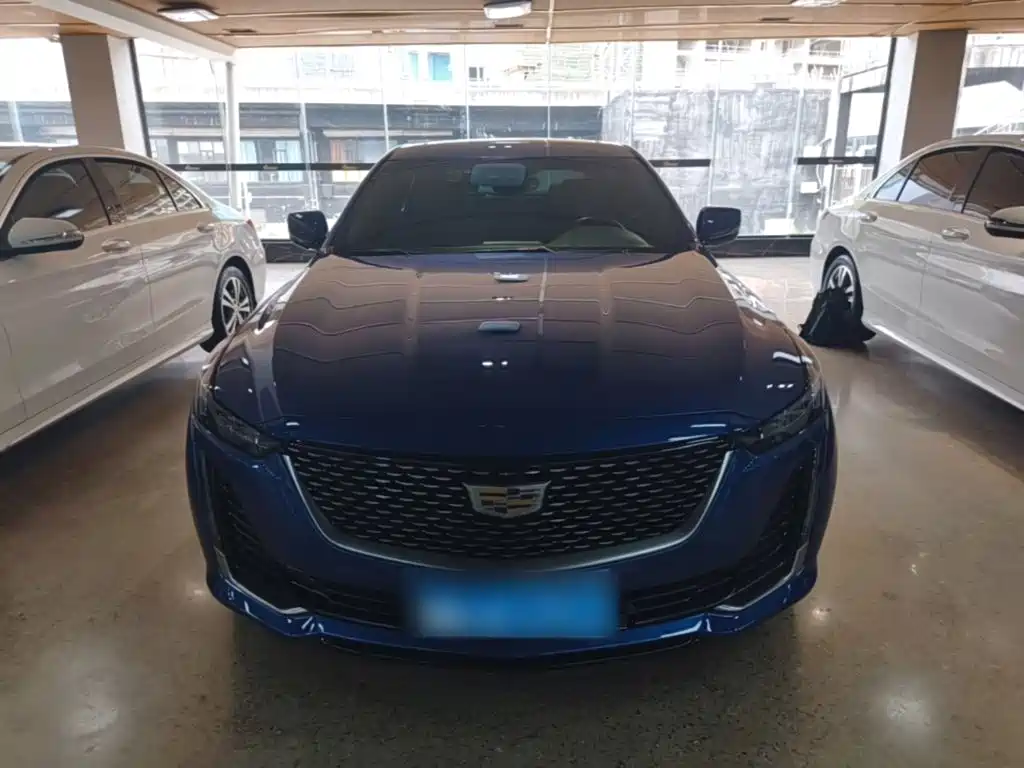 Cadillac CT5 — фото 3