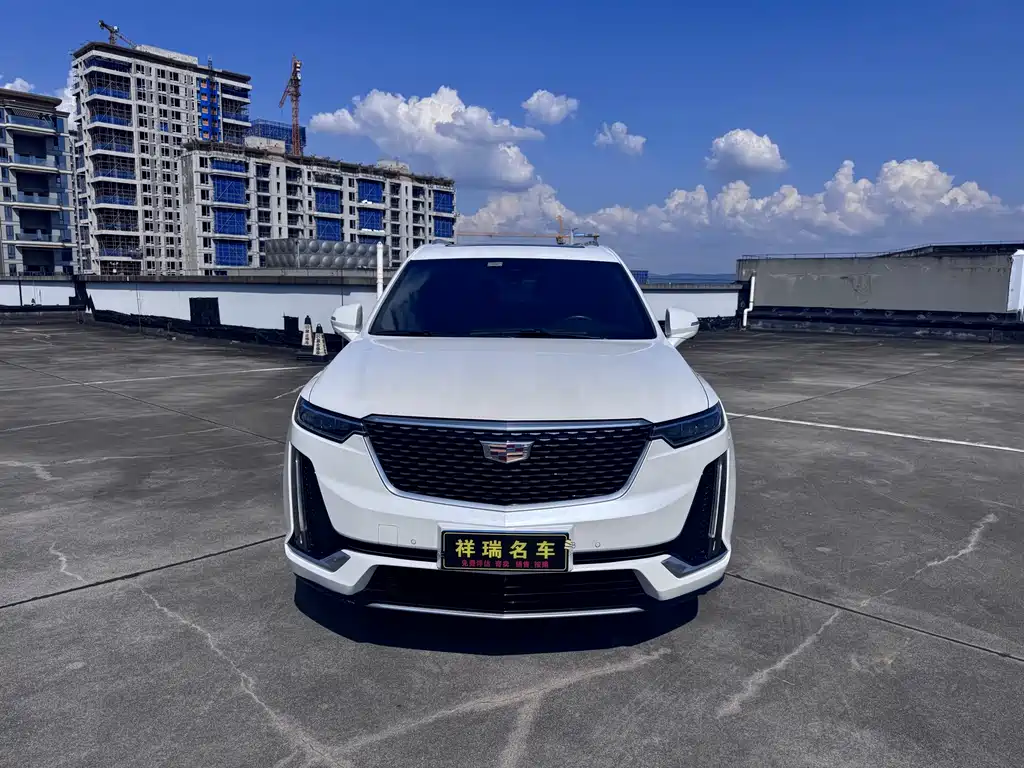 Cadillac XT6 — фото 9