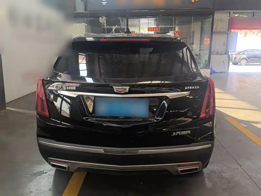 Cadillac XT5 — фото 6