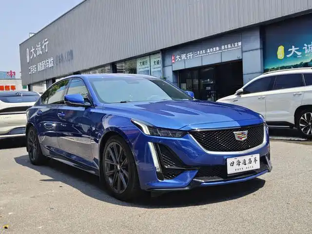 Cadillac CT5 — фото 3