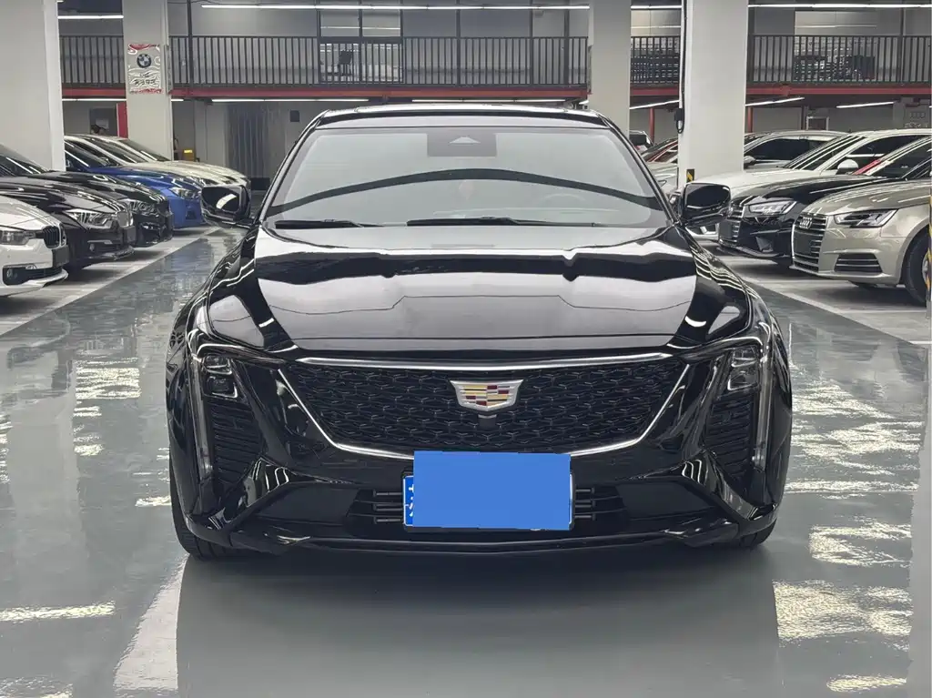 Cadillac CT5 — фото 2
