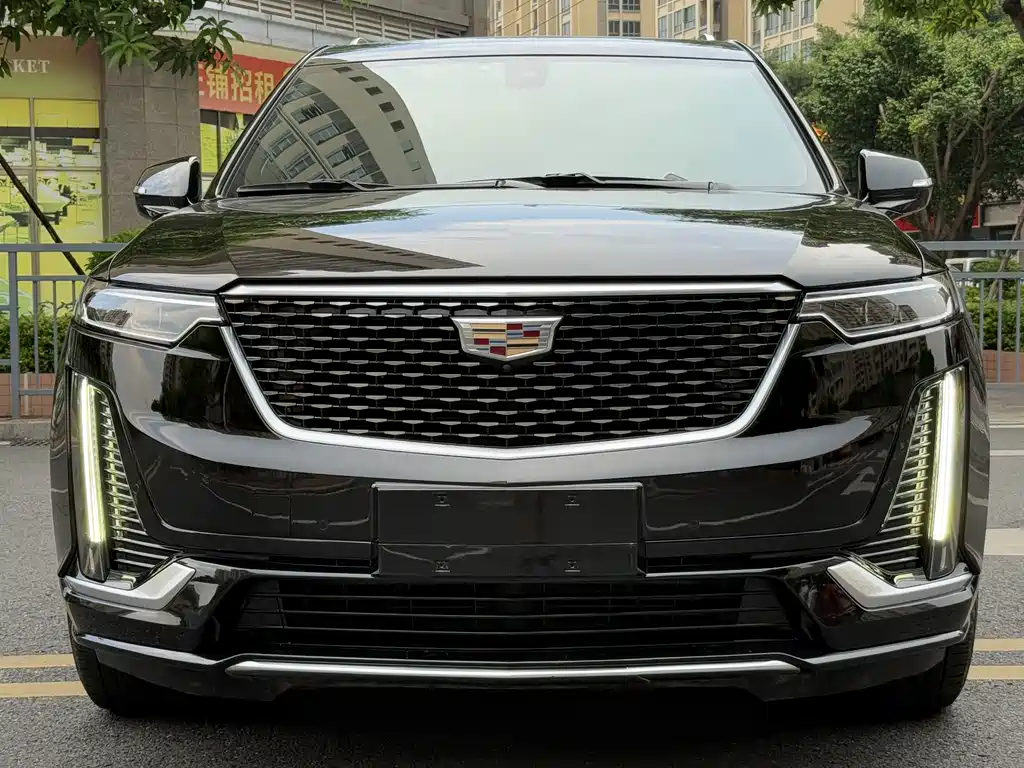 Cadillac XT6 — фото 3