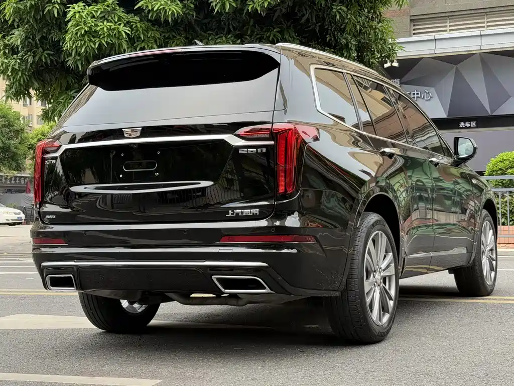 Cadillac XT6 — фото 5