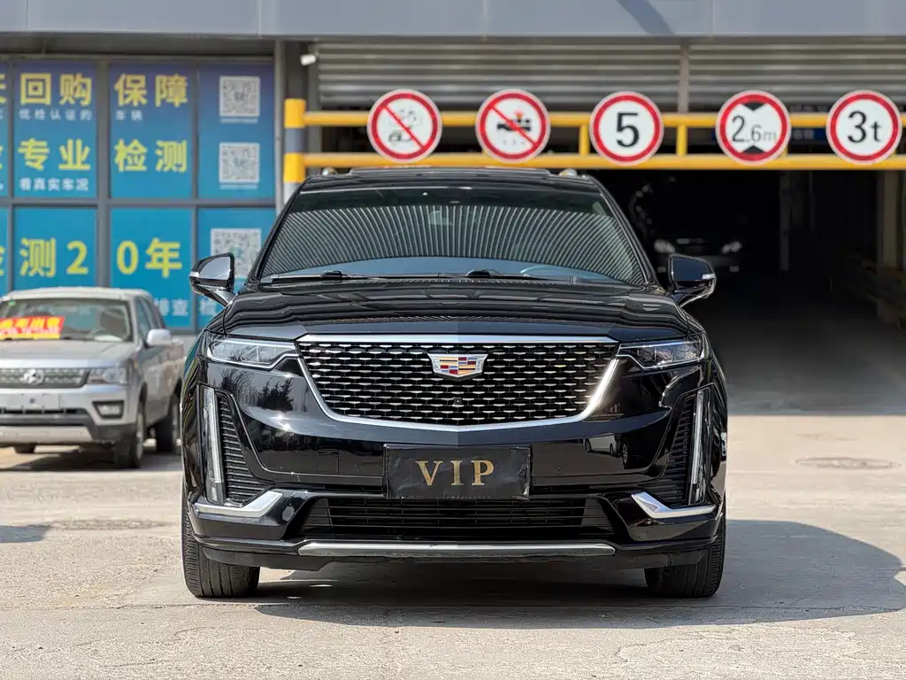 Cadillac XT6 — фото 2