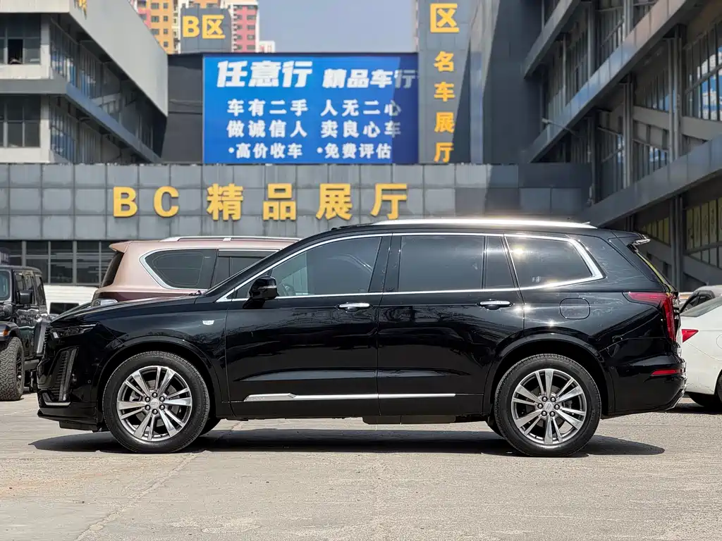 Cadillac XT6 — фото 4