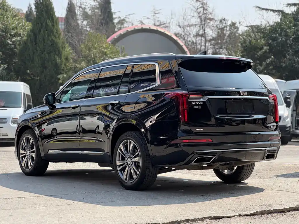 Cadillac XT6 — фото 6