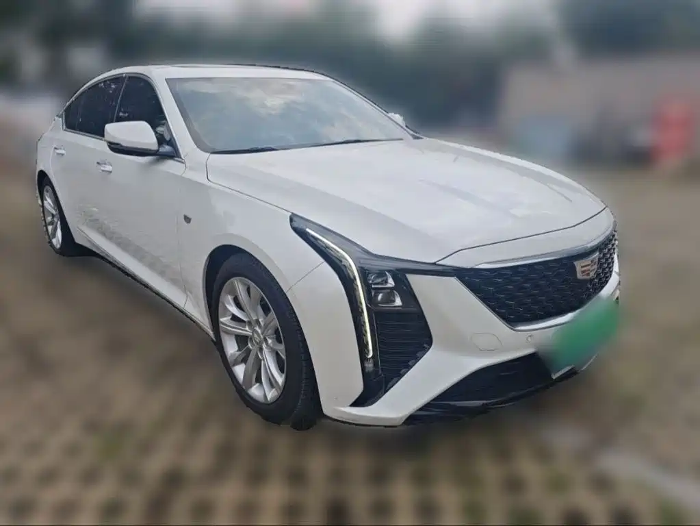 Cadillac CT5 — фото 3