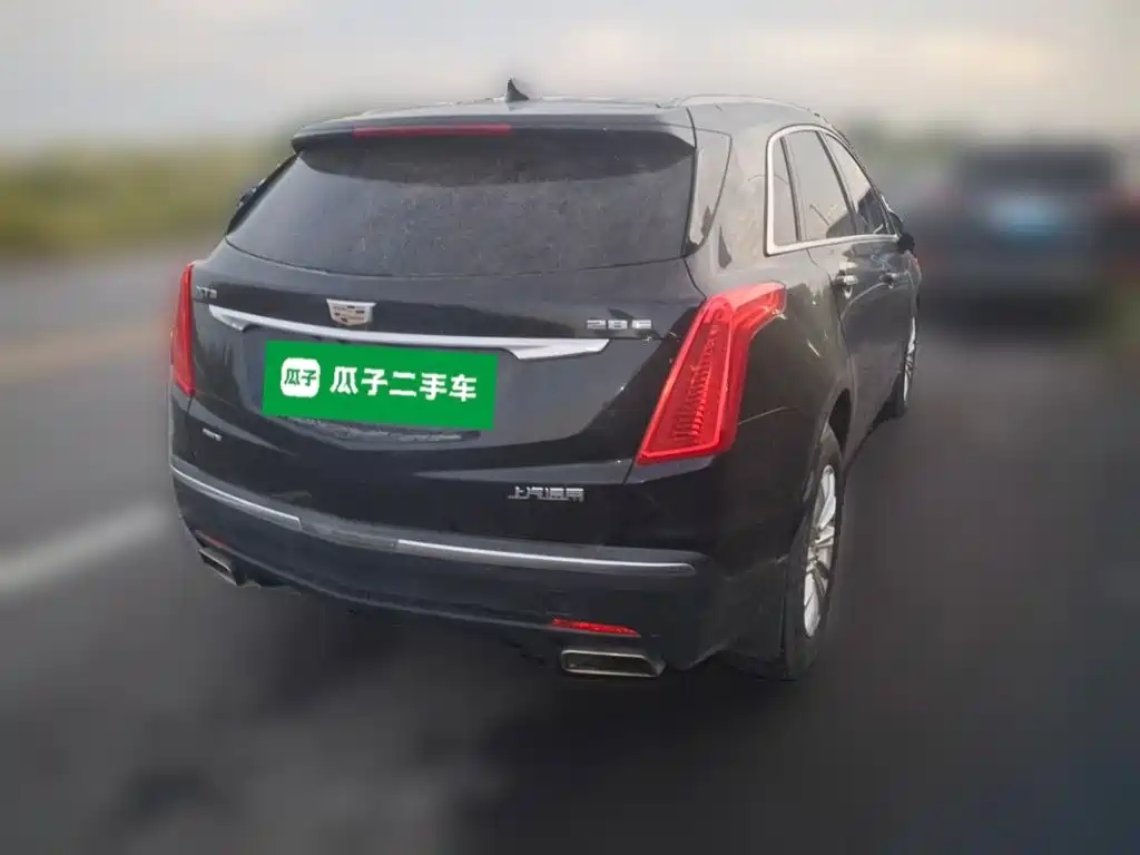 Cadillac XT5 — фото 14
