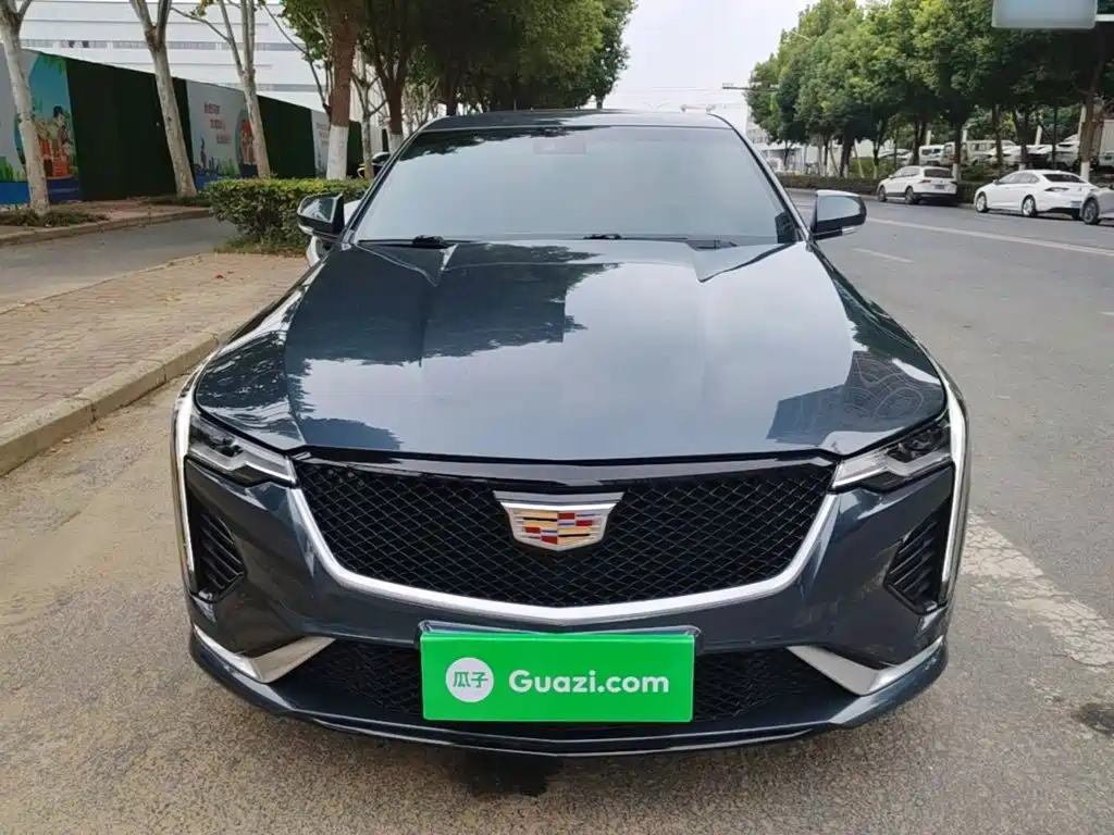 Cadillac CT4 — фото 3