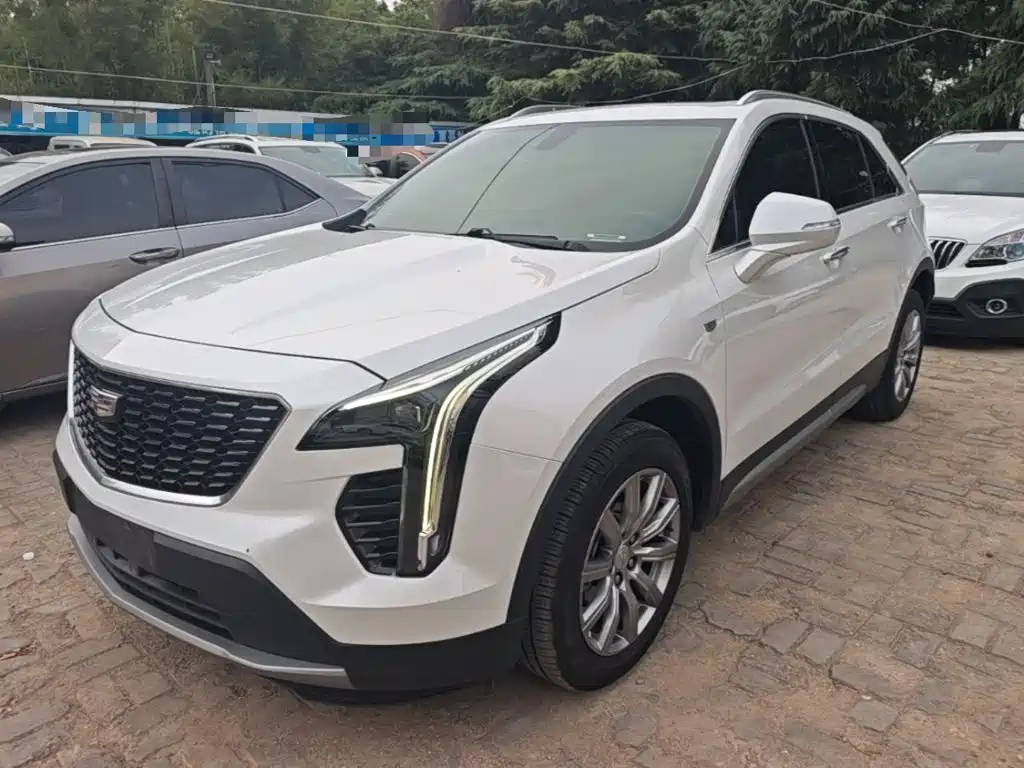 Cadillac XT4 — фото 2