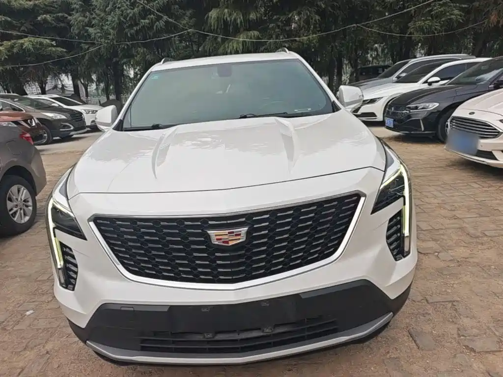Cadillac XT4 — фото 3
