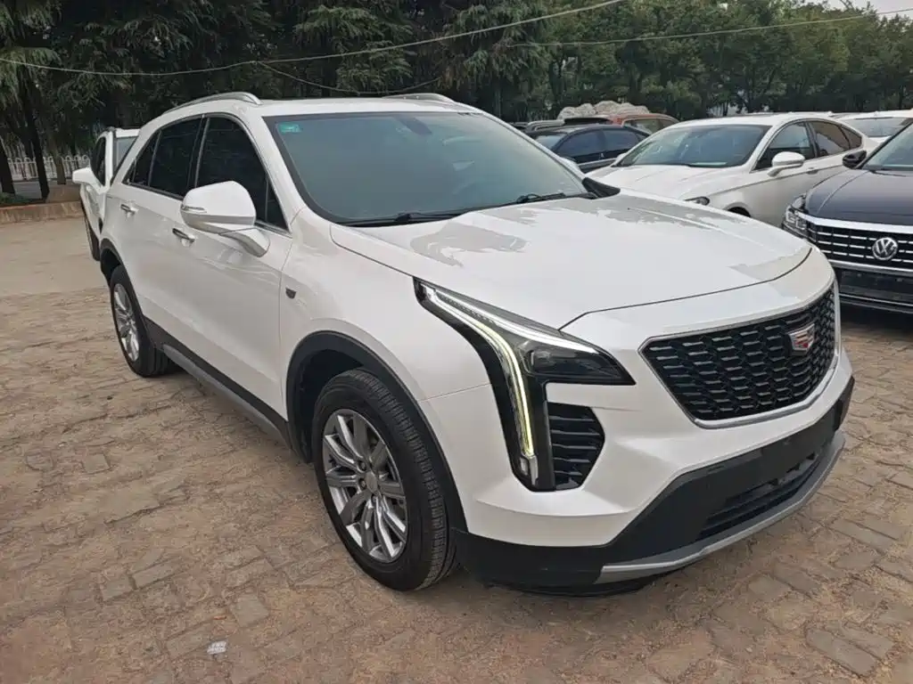 Cadillac XT4 — фото 4