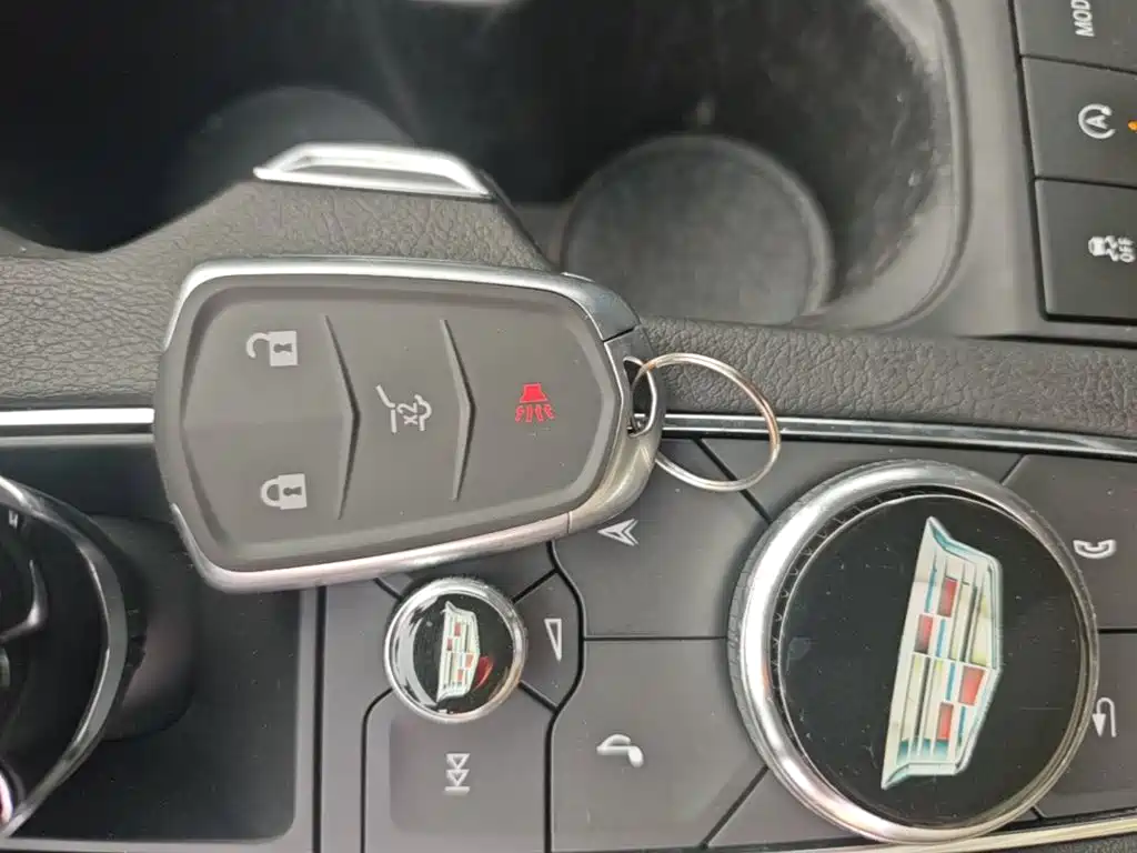 Cadillac XT4 — фото 9