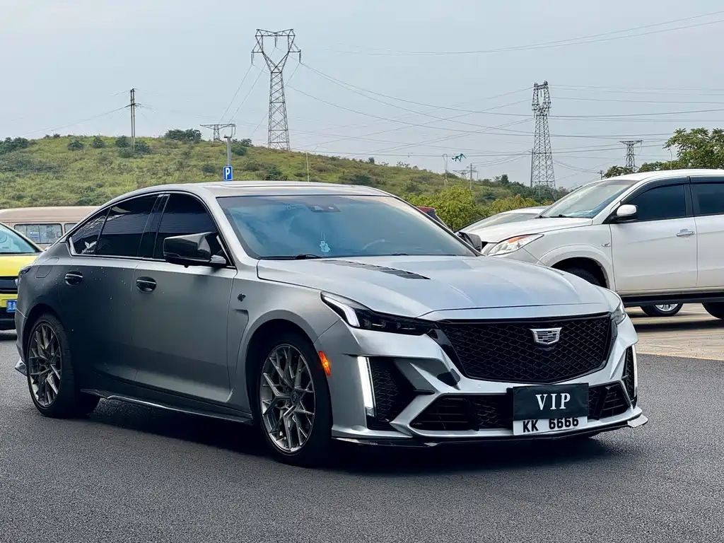 Cadillac CT5 — фото 3