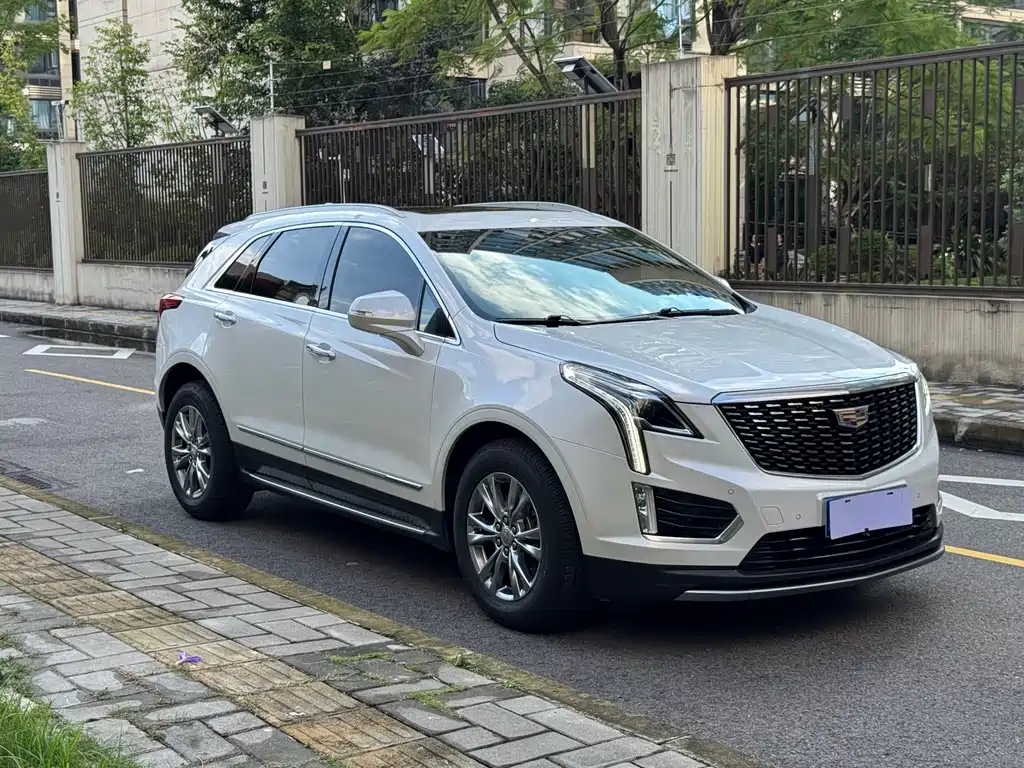 Cadillac XT5 — фото 3