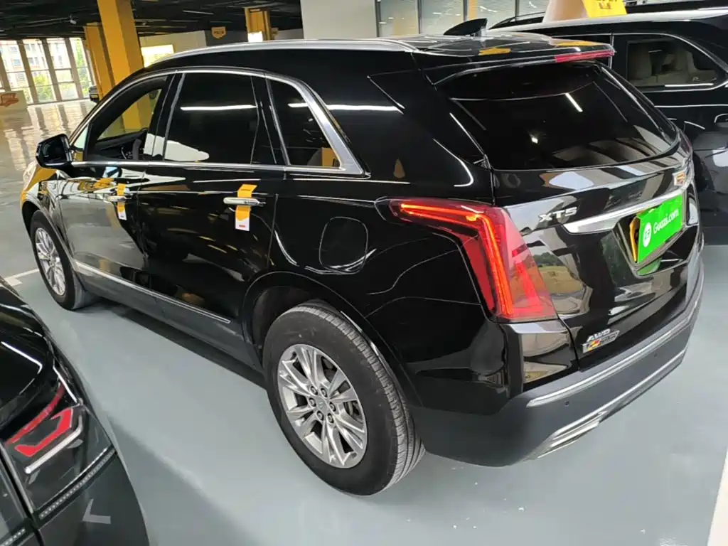 Cadillac XT5 — фото 5