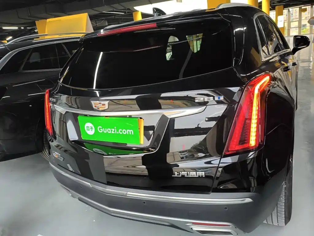 Cadillac XT5 — фото 6