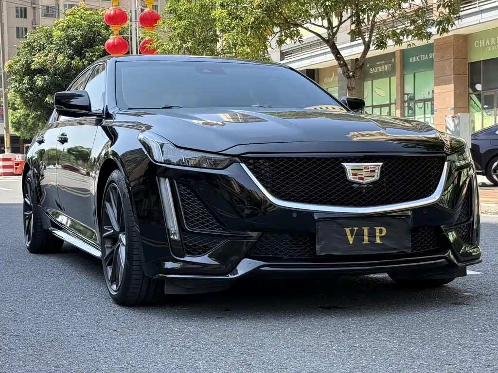 Cadillac CT5 — фото 3