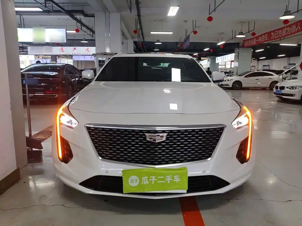Cadillac CT6 — фото 3