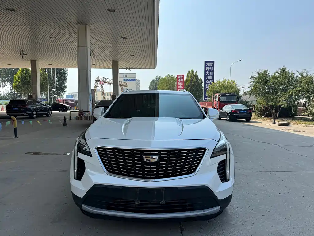 Cadillac XT4 — фото 6