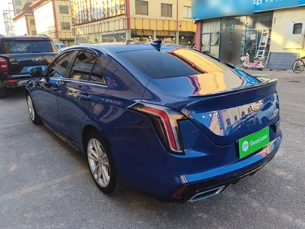 Cadillac CT4 — фото 5
