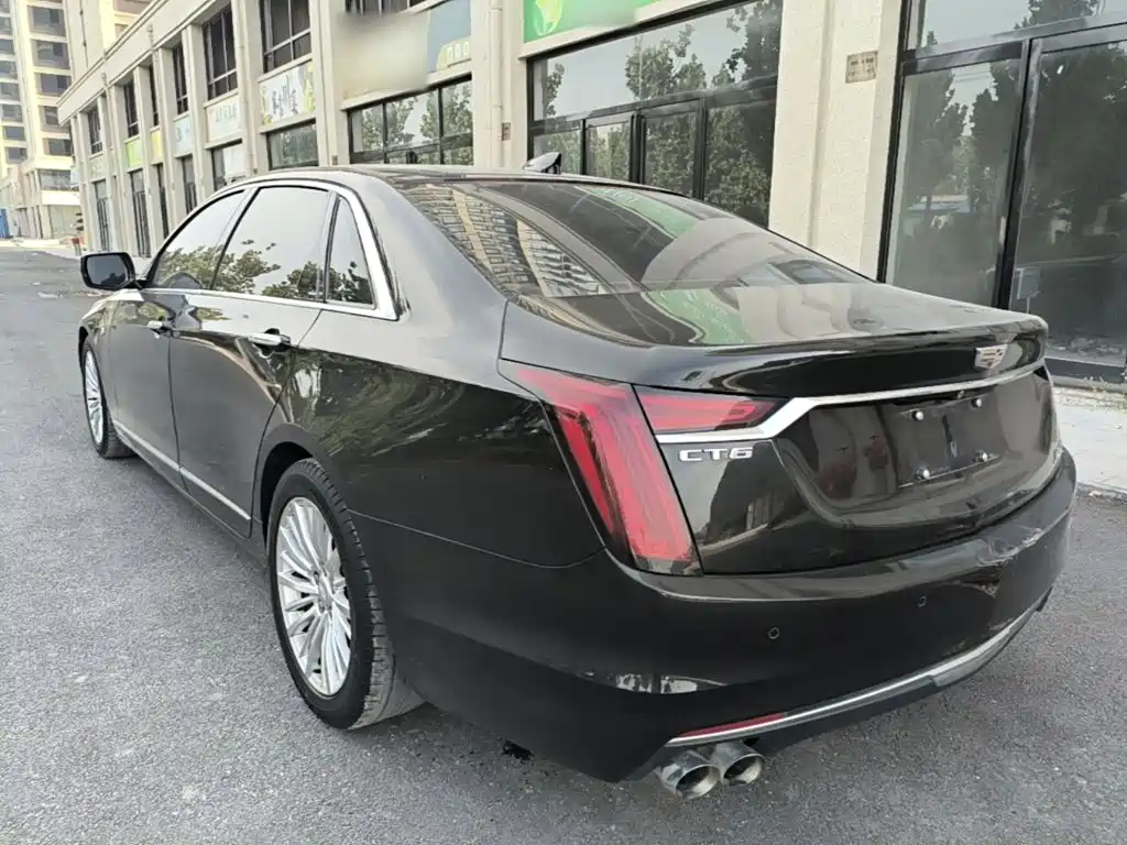 Cadillac CT6 — фото 5