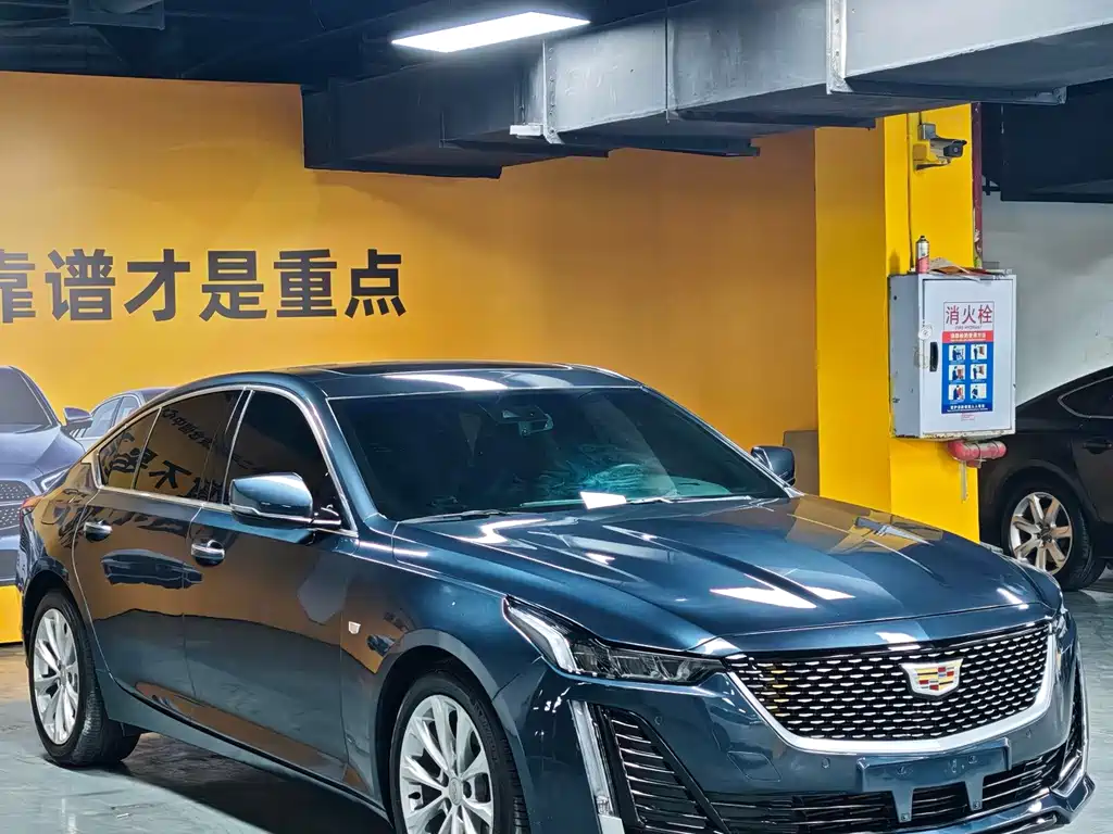 Cadillac CT5 — фото 3