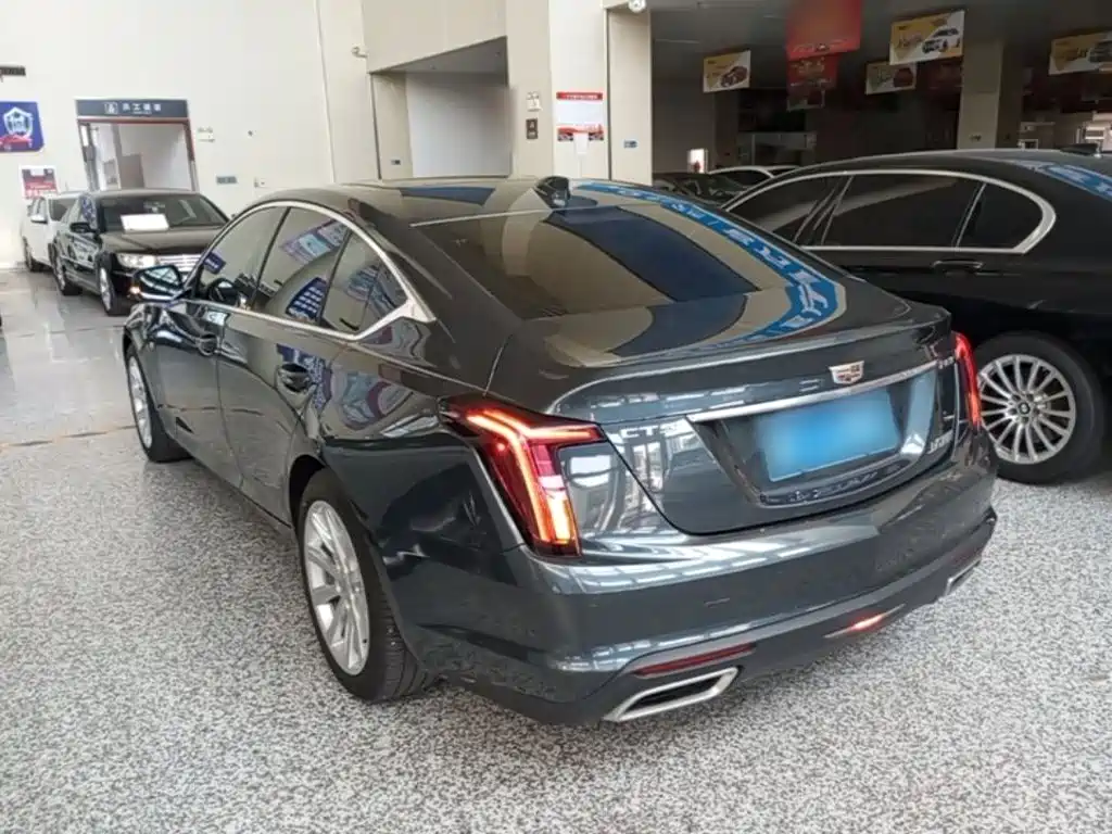Cadillac CT5 — фото 5