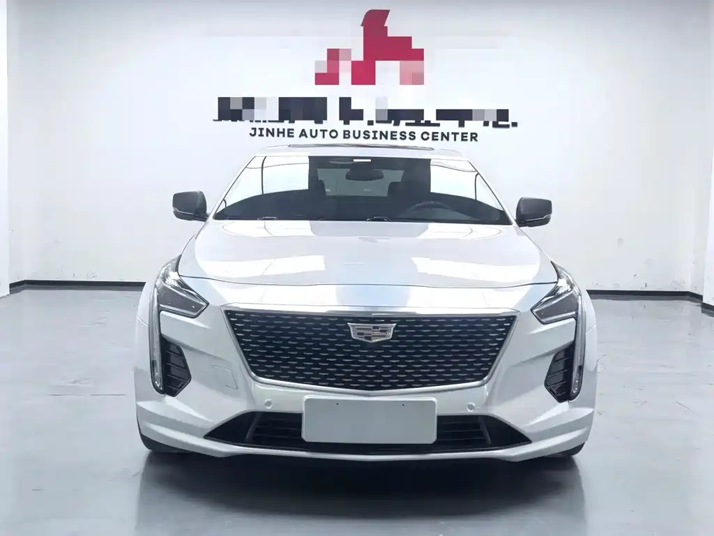Cadillac CT6 — фото 2