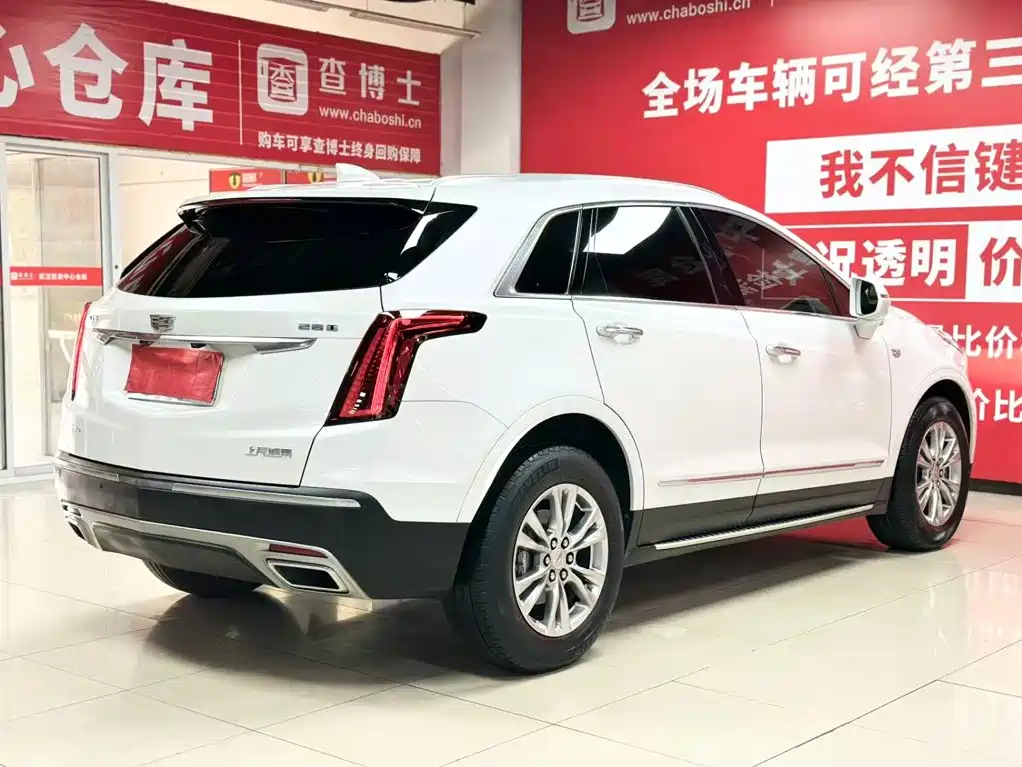 Cadillac XT5 — фото 5