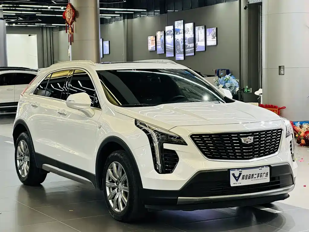 Cadillac XT4 — фото 3