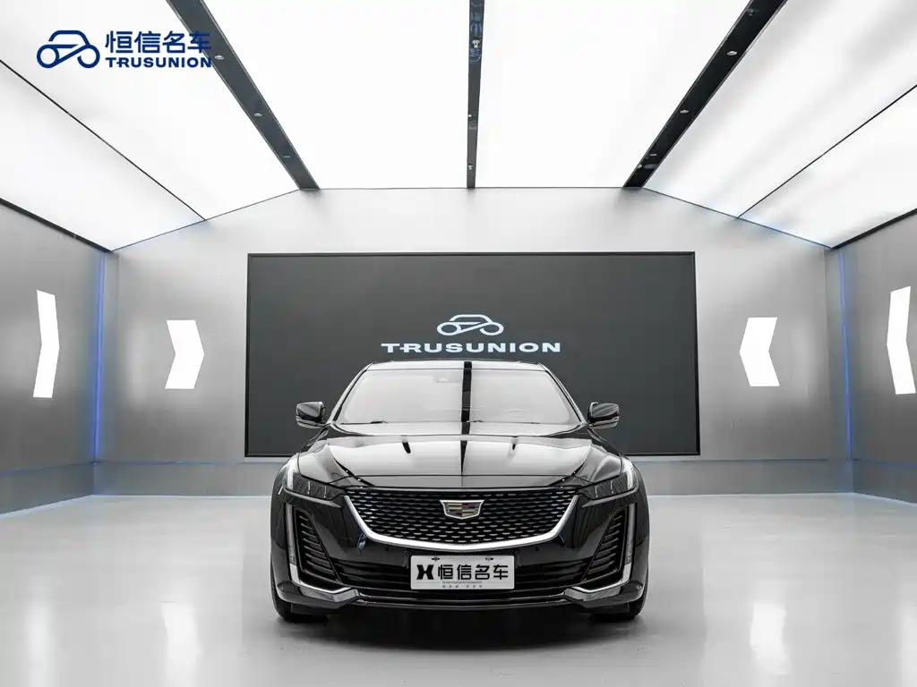 Cadillac CT5 — фото 2