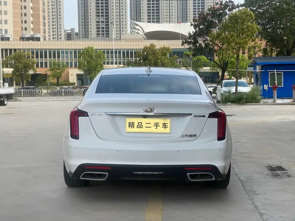 Cadillac CT5 — фото 8