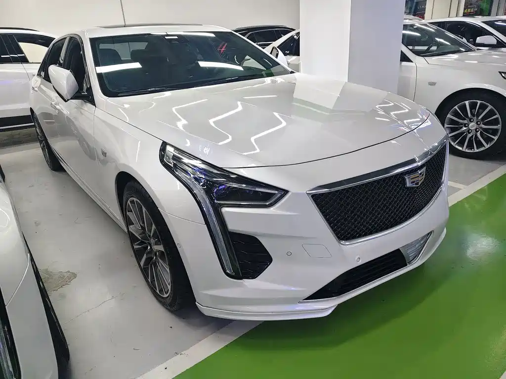 Cadillac CT6 — фото 3