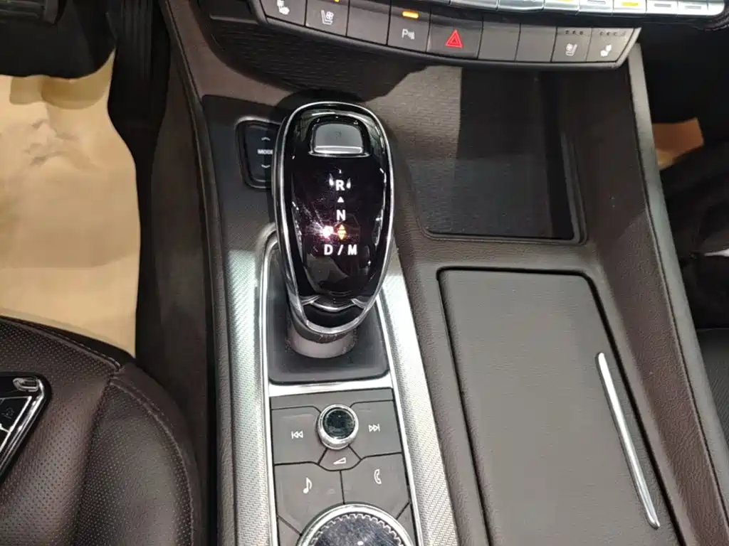 Cadillac CT5 — фото 14