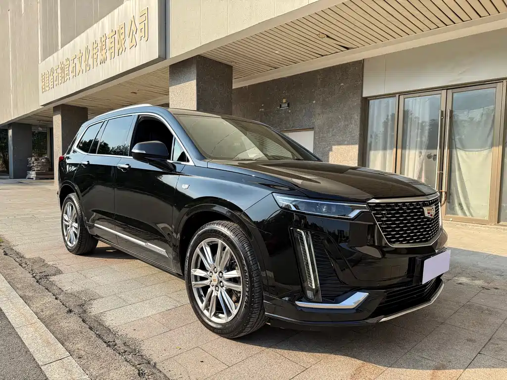 Cadillac XT6 — фото 3