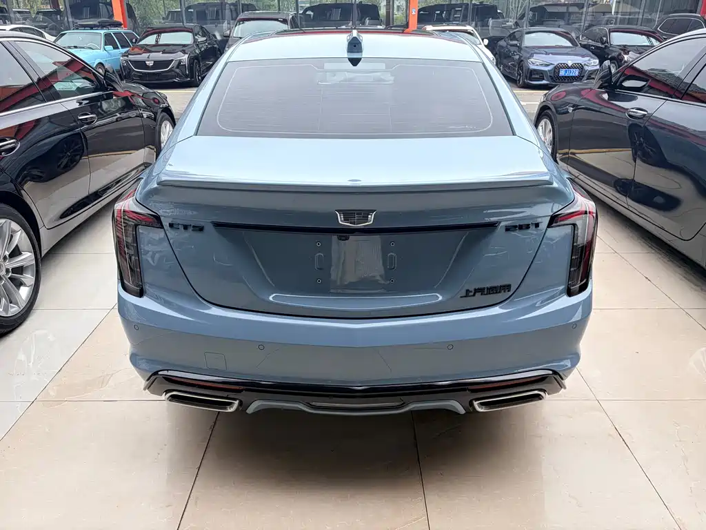 Cadillac CT5 — фото 5