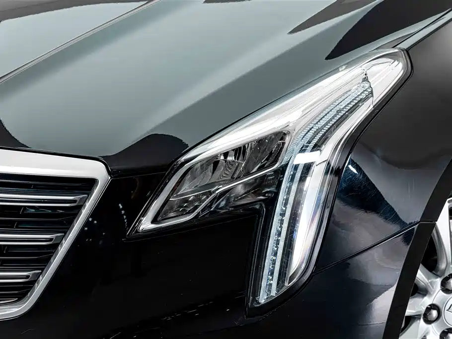Cadillac XTS — фото 4