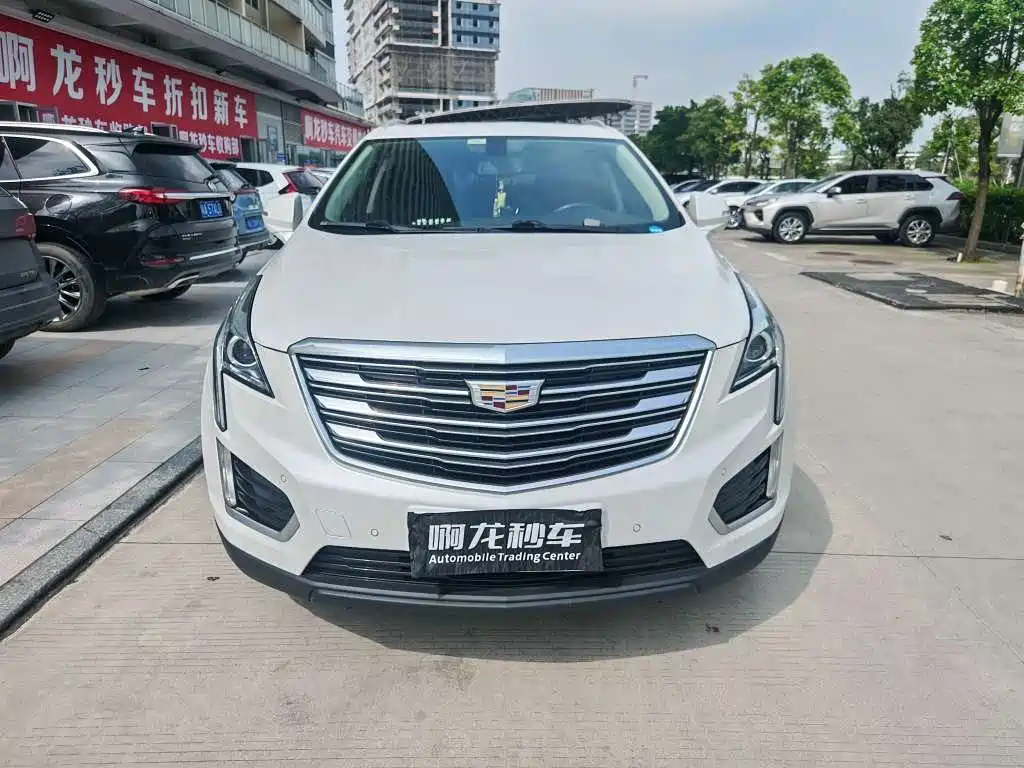 Cadillac XT5 — фото 2