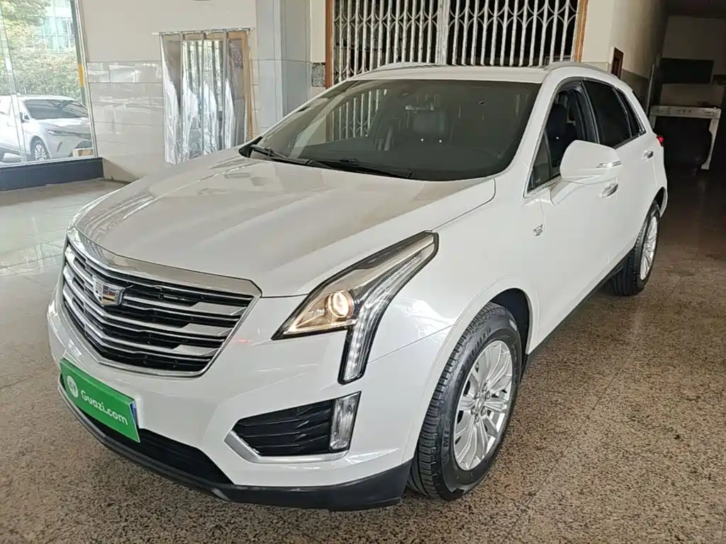 Cadillac XT5 — фото 2