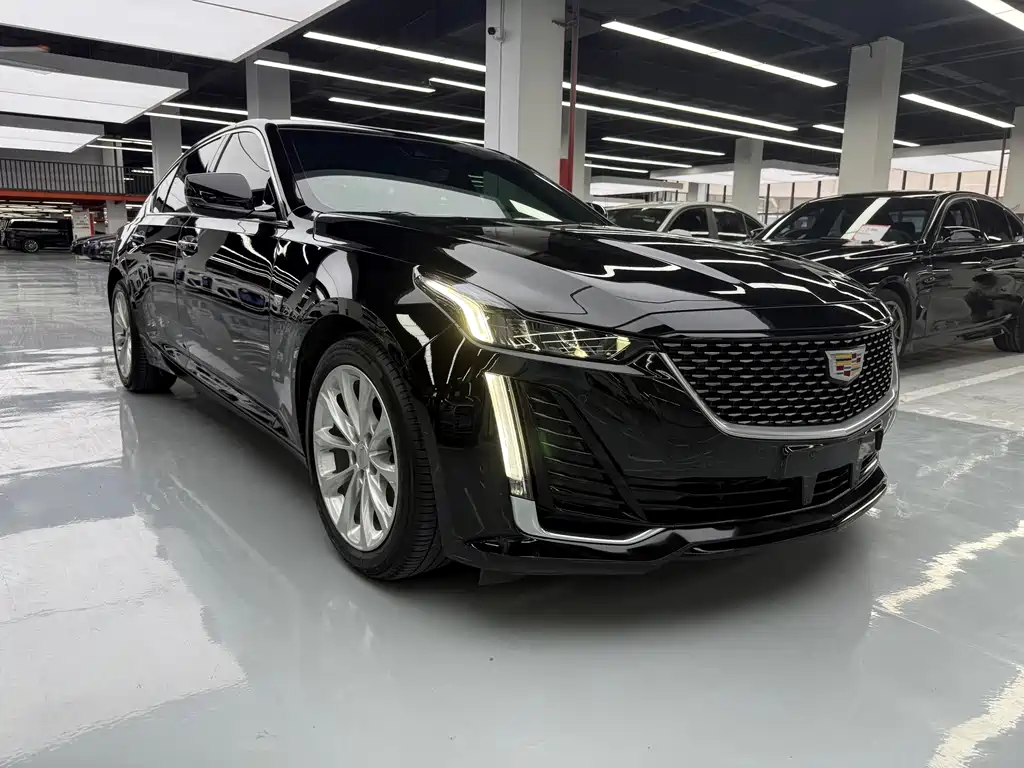 Cadillac CT5 — фото 3